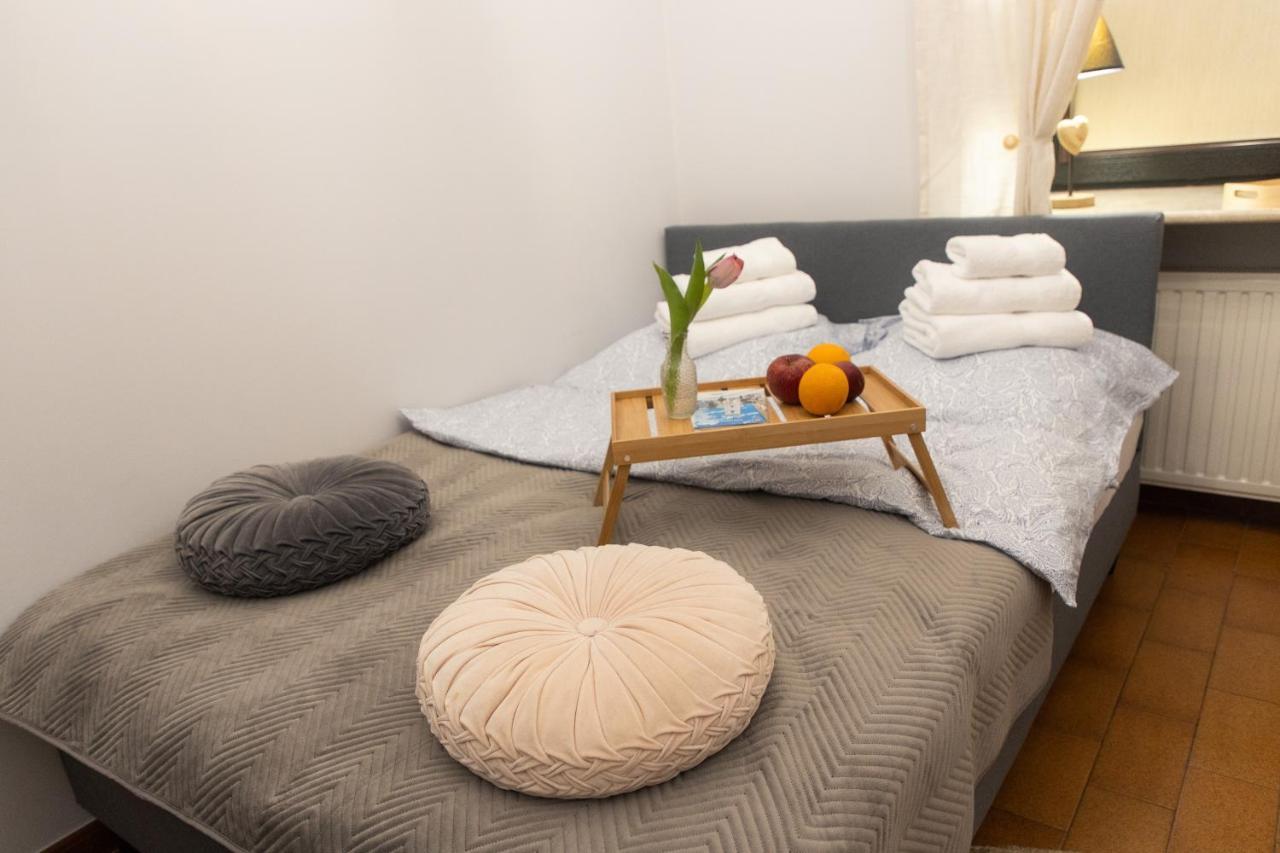 Appartement Apartament Centrum à Rzeszów Extérieur photo